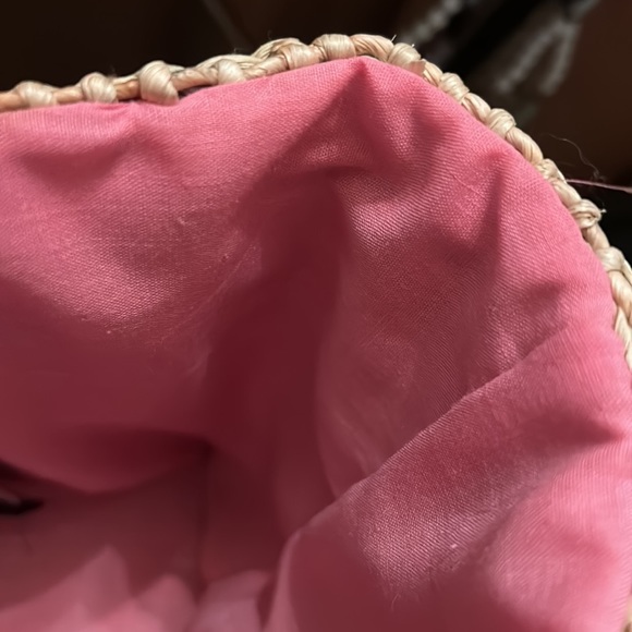 FINAL MARKDOWN ONE DAY SALE! NWT Straw Bag w PINK FLAMINGOS - Picture 8 of 8